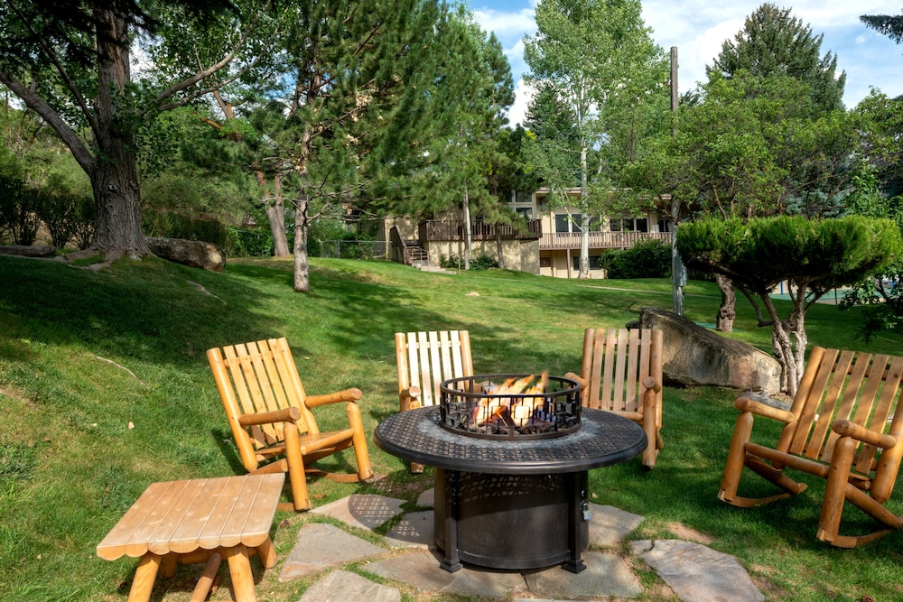 Best Western Antlers at Glenwood Springs - photo 54