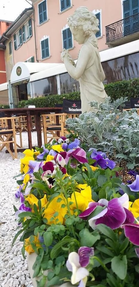 Ristorante Albergo Corona in Novi Ligure, Italy