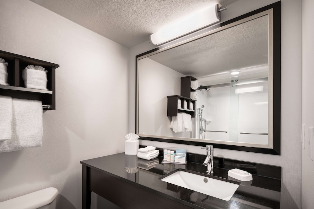 Hampton Inn Denver West Golden - photo 27
