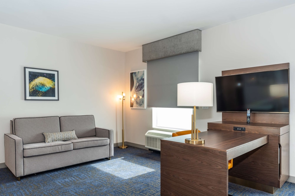 Hampton Inn & Suites Houston Sugar Land - photo 27