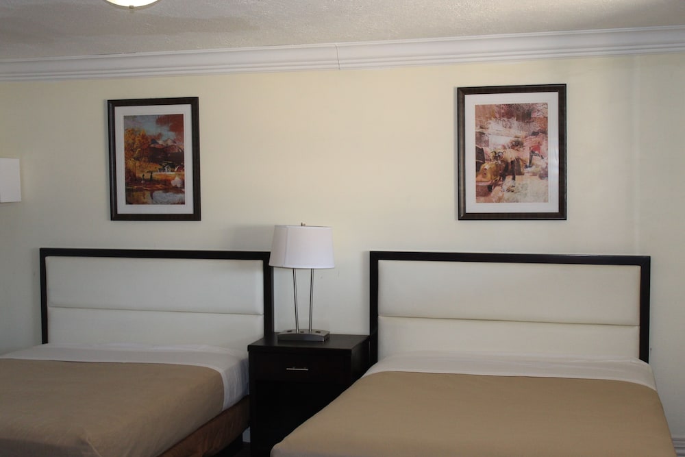 Grand Motel Inn and Suites of Reform AL - featured photo