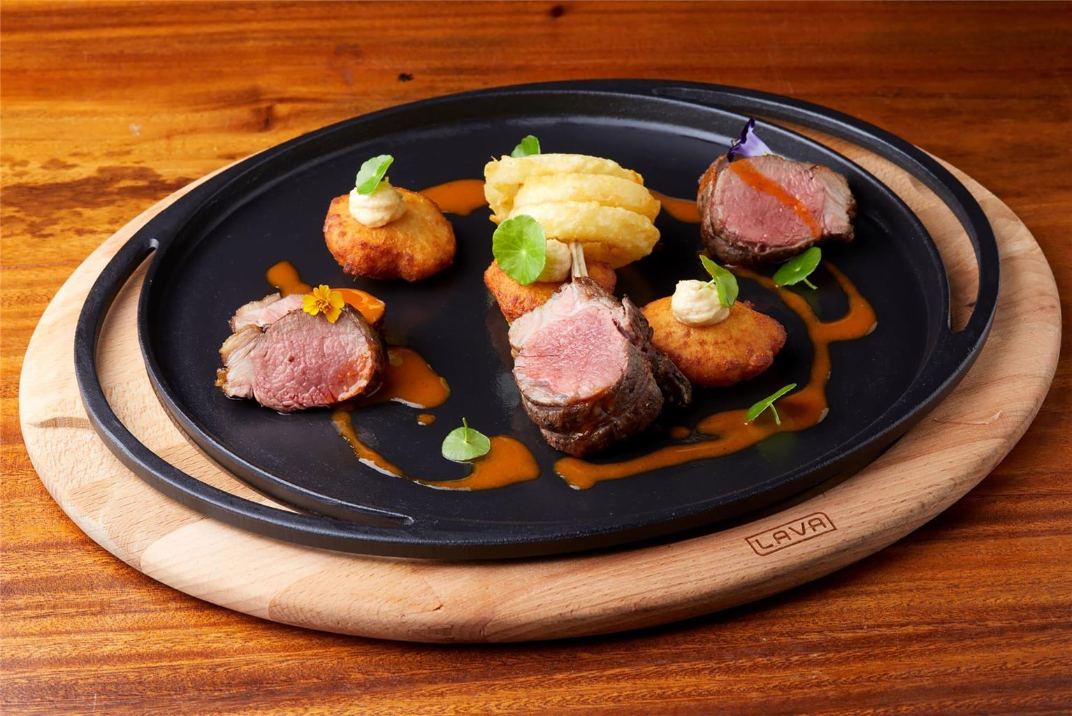 מזון ומשקאות