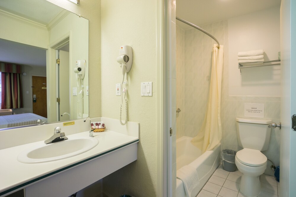 Inn at Golden Gate - photo 27