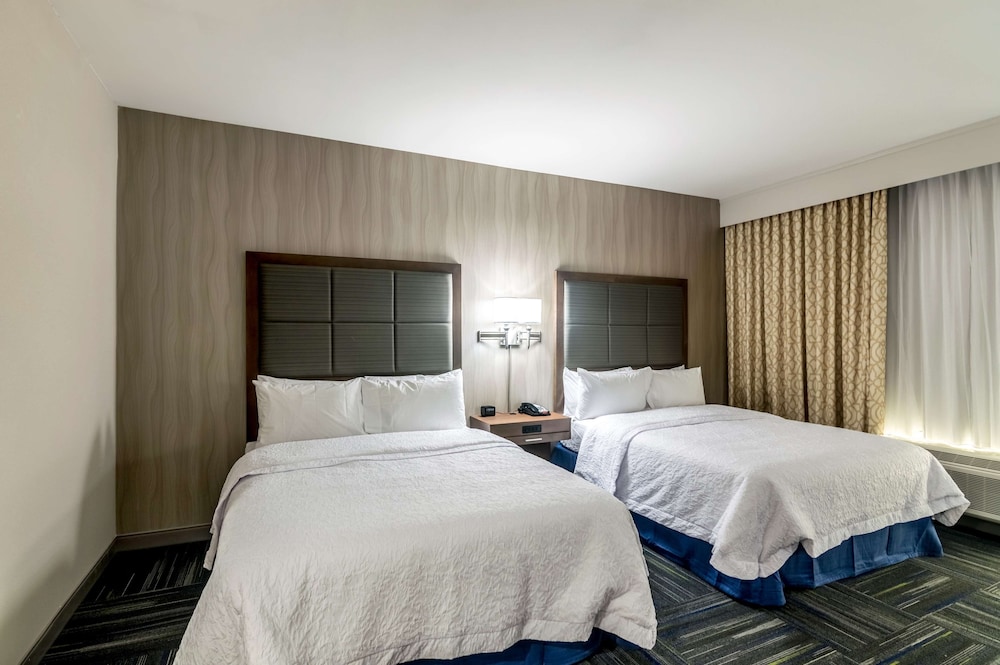Hampton Inn Oklahoma City Northeast - photo 16
