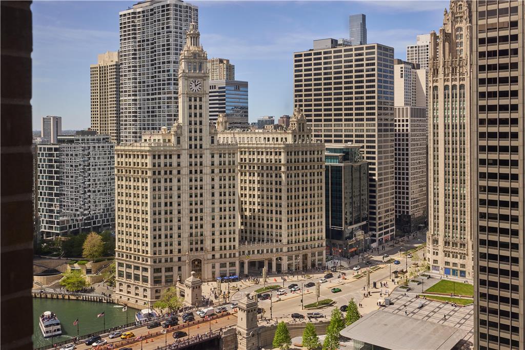 Hyatt Regency Chicago - photo 135