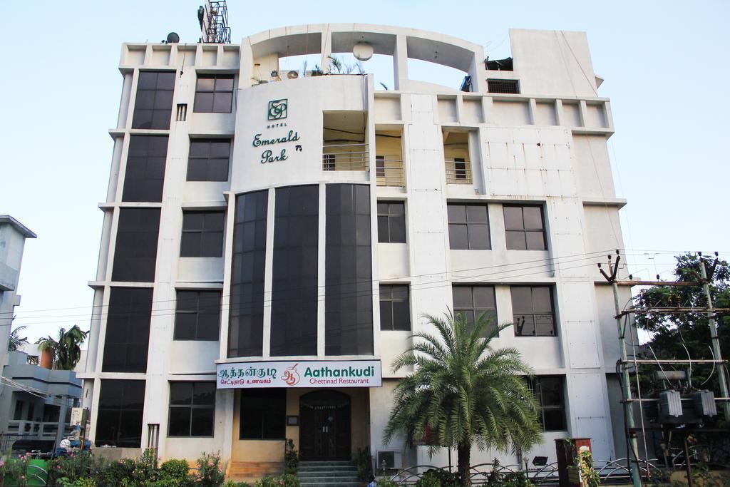 Hotel Emerald Park - last minute hotel in Chennai