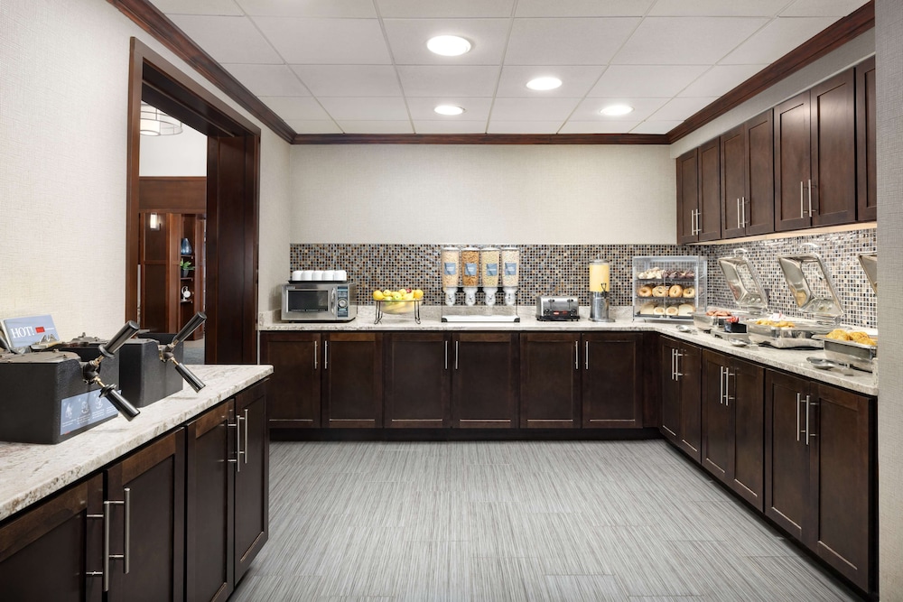 Homewood Suites by Hilton Manchester Airport - photo 37