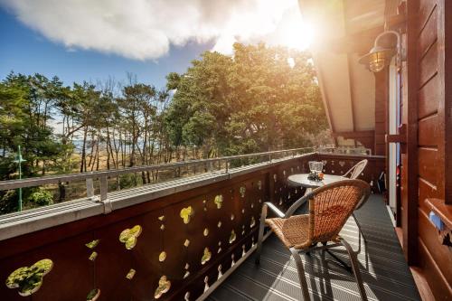 Ostseepark Captain's Haus 1 6 — 4-Star Luxury Hotel in Heringsdorf, Germany