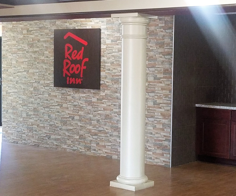 South Houston Inn & Suites Hobby Airport I 45 - photo 3
