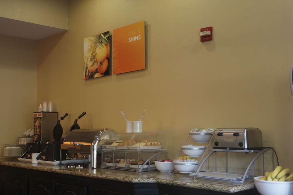 Comfort Inn & Suites Burnet - photo 34