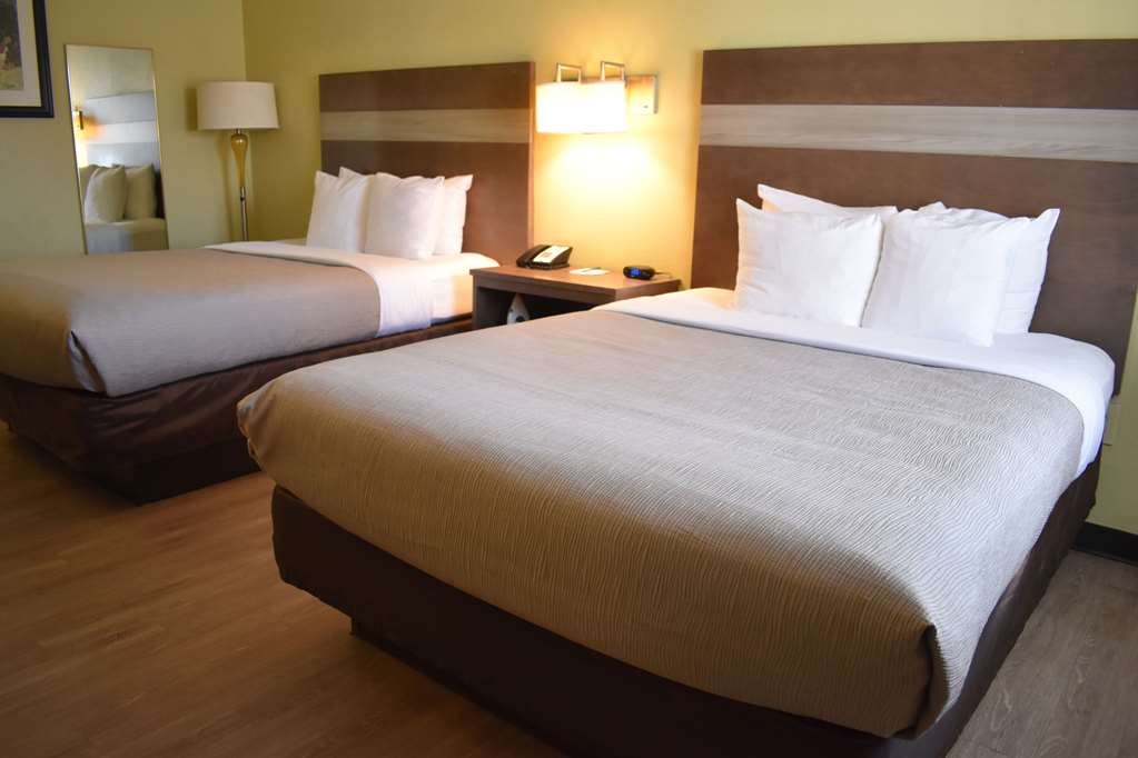 Quality Inn & Suites Gallup I 40 Exit 20 - photo 40