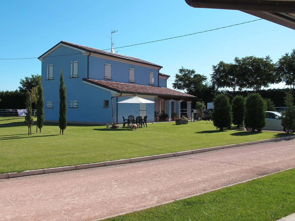 Insolent Inn — hotel in Gatteo-Sant'angelo