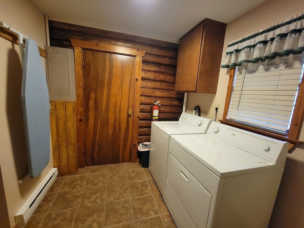 Wagon Wheel Hotel - photo 26