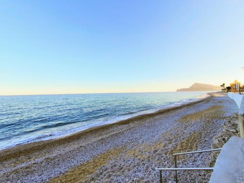 Estudio Con Acceso Privado a la Playa. — hotel in Altea