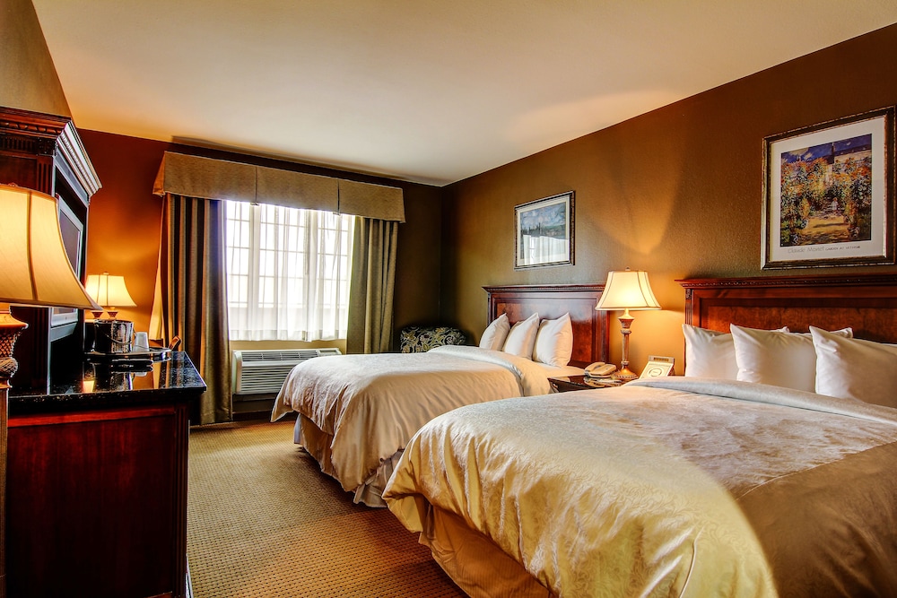 The Wildwood Hotel - photo 32