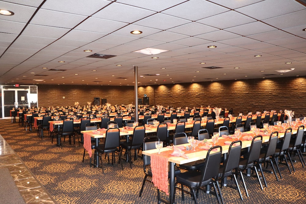 Historic Cow Palace Inn - photo 28