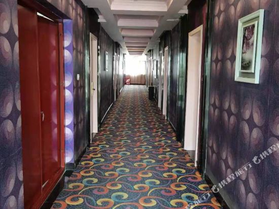 Century Jinyuan Holiday Inn Shennongjia in Songbai, People's Republic of China