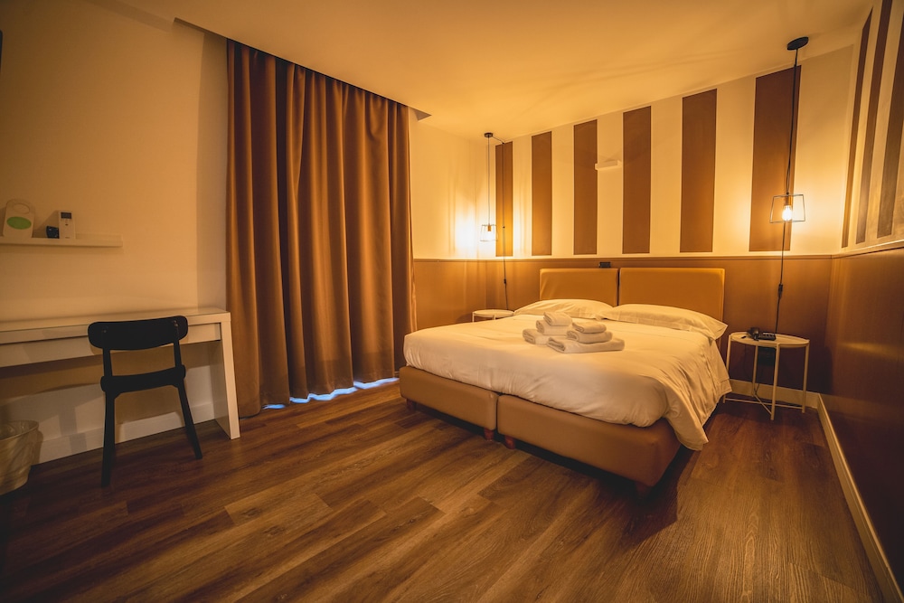Hotel Continental — hotel in Reggio Calabria