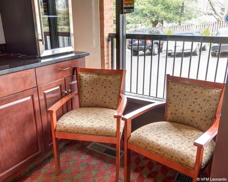Red Carpet Inn by University of Maryland - photo 16
