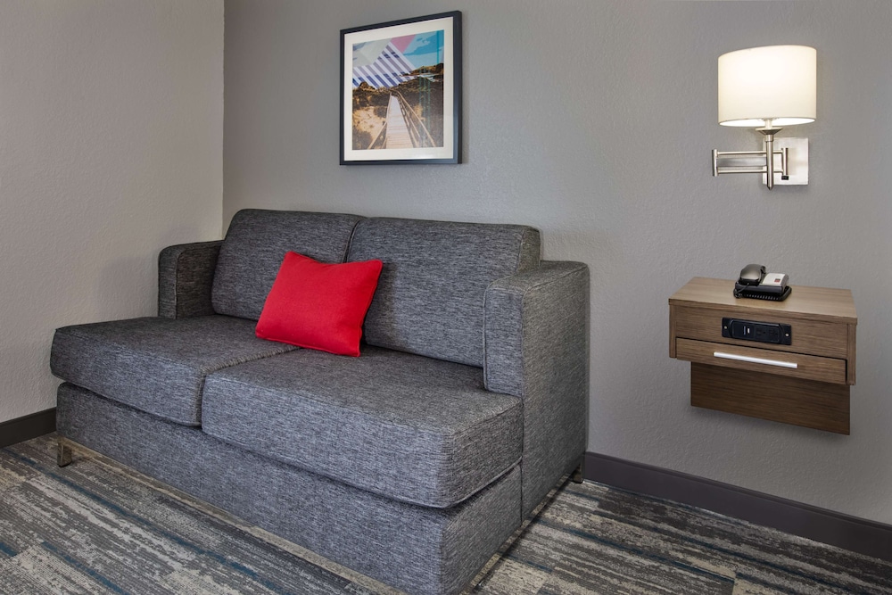Hampton Inn Daytona Ormond Beach - photo 18