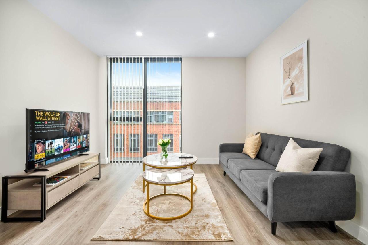 Stylish Apartment 2 Bedroom City Centre JQ WIFI Netflix 10AH — 4-Star Luxury Hotel in Birmingham, United Kingdom