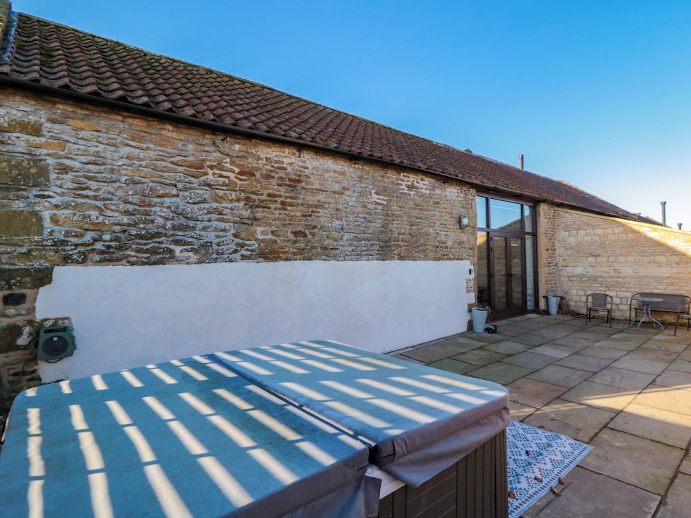 The Old Workshop - carbon neutral hotel in Scarborough