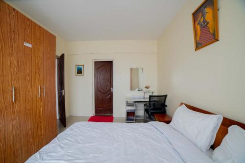 Lux Suites JKIA Airport Apartment