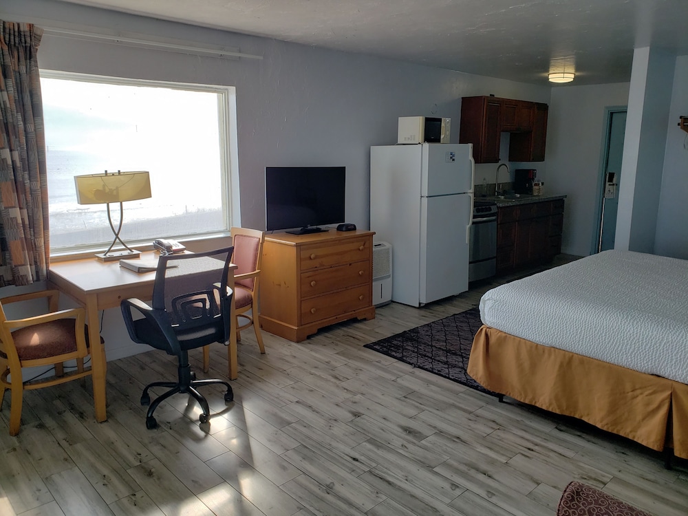 Topaz Motel - photo 18