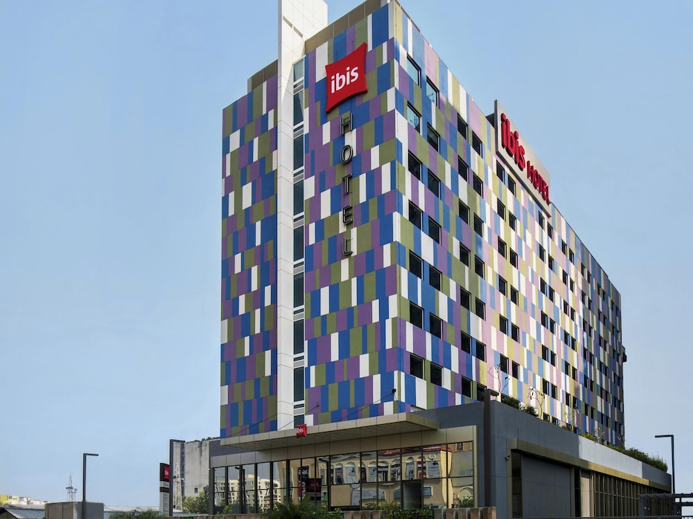 ibis Kolkata Rajarhat Hotel - carbon neutral hotel in Barasat