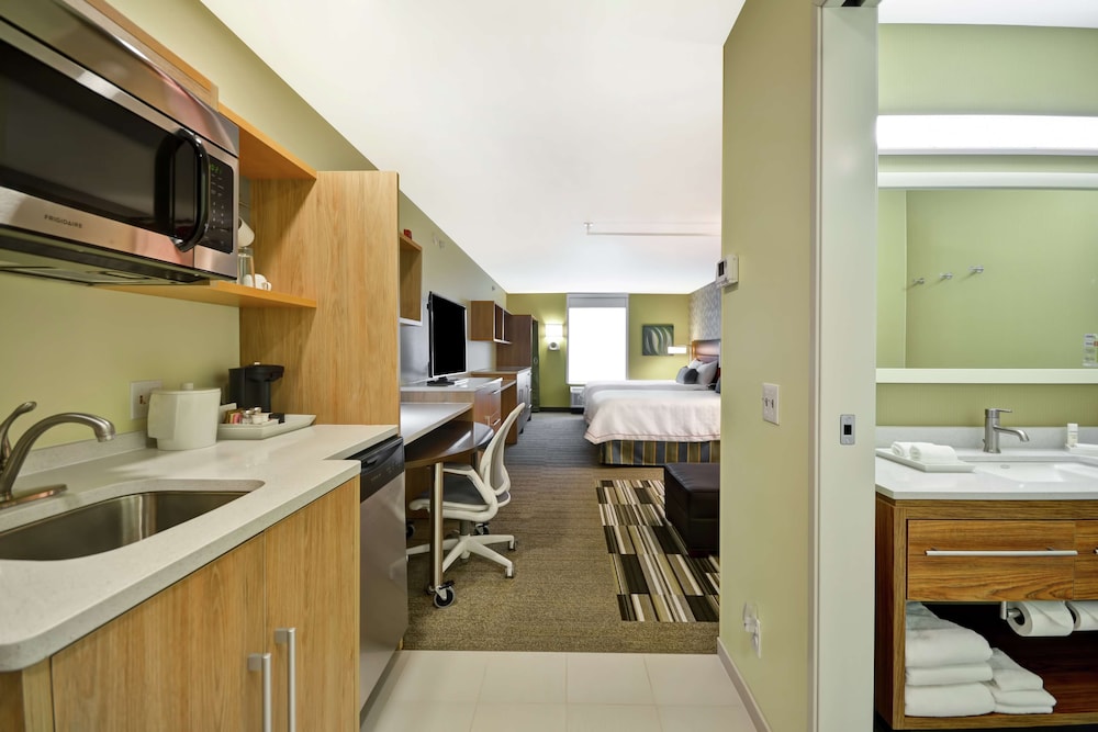 Home2 Suites by Hilton Rapid City - photo 14