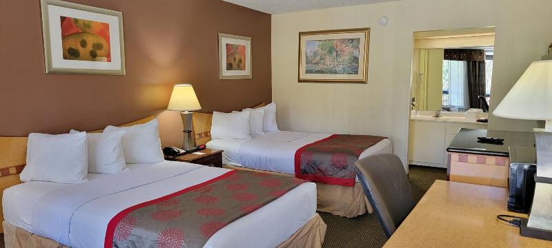 Ramada by Wyndham & Suites Warner Robins - photo 30