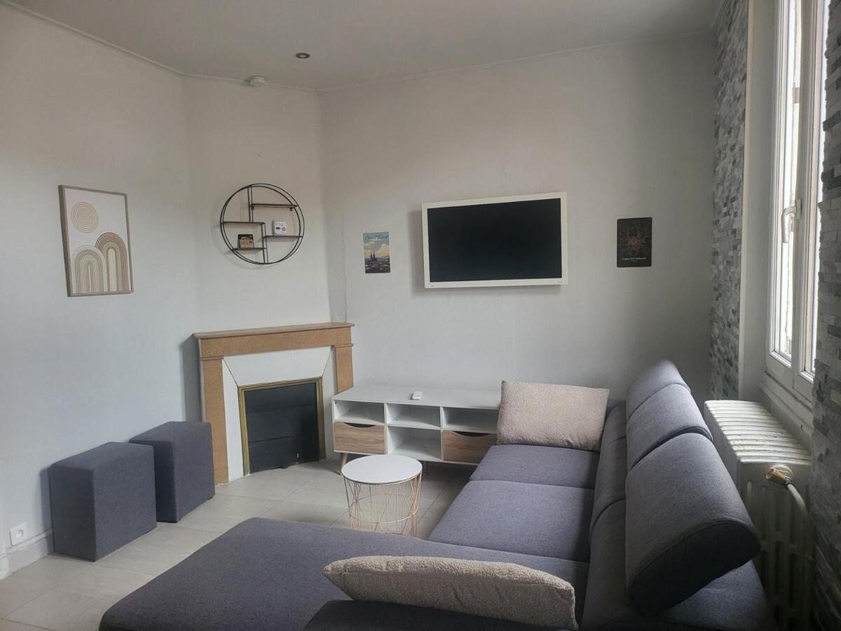 L'escale 3 Chambres Clermont Ferrand — 4-Star Luxury Hotel in Clermont-Ferrand, France