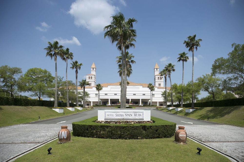 Hotel Shima Spain Mura in Shima, Japan