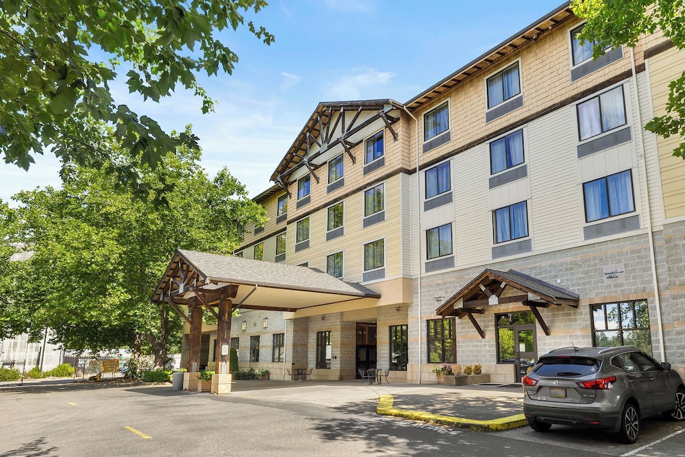 The INN at Gig Harbor - photo 45