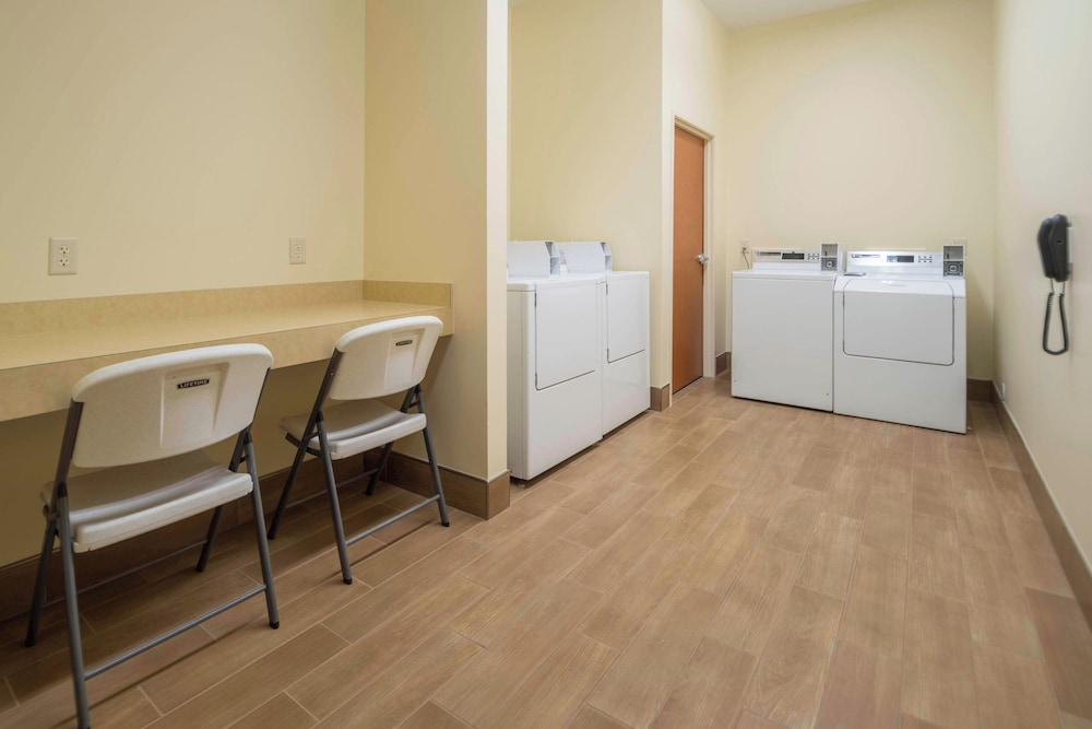 Fairfield Inn and Suites by Marriott Idaho Falls - photo 21