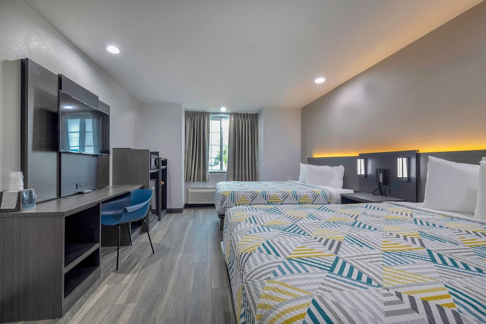 Motel 6 Fort Worth TX Burleson - photo 11
