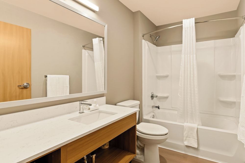 LivAway Suites Tri Cities Richland - photo 23