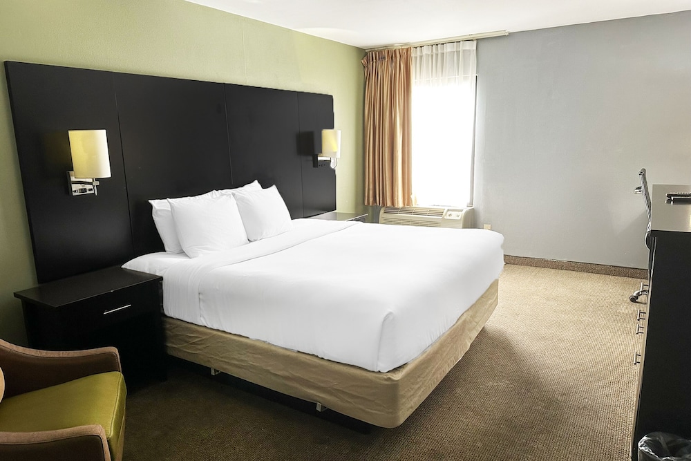 Oyo Hotel Rome West Ga - photo 32
