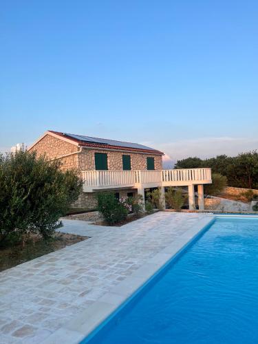 Villa Maslina — 4-Star Luxury Hotel in Novalja, Croatia