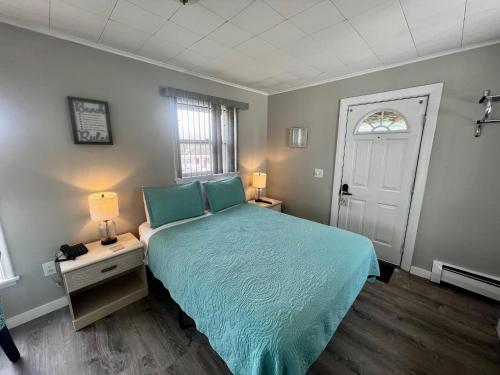 Claddagh Motel & Suites - photo 72