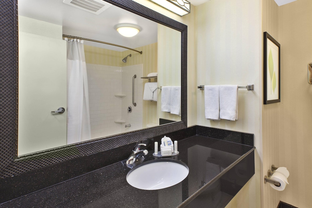 Fairfield Inn & Suites by Marriott Lexington North - photo 24