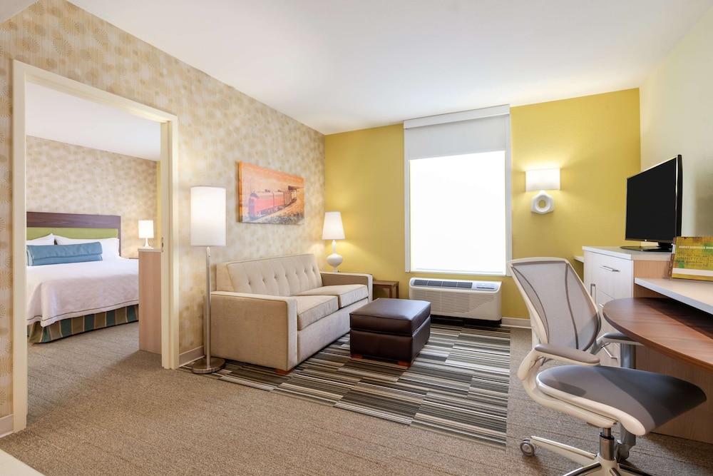 Home2 Suites by Hilton Gillette - photo 12