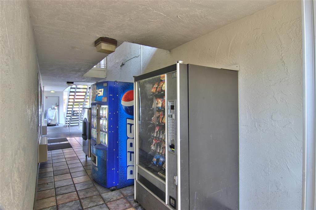 Motel 6 Sacramento CA Old Sacramento North - photo 29
