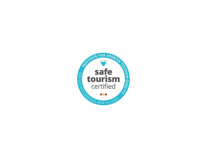 Cortijo La Haza — 4-Star Luxury Hotel in Iznajar, Spain