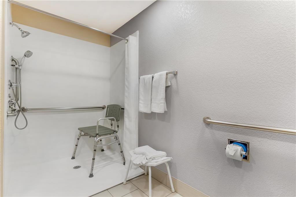 Best Western Plus Yukon - photo 35