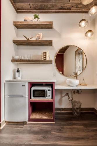 The Port of Prescott Boutique Hotel - photo 67