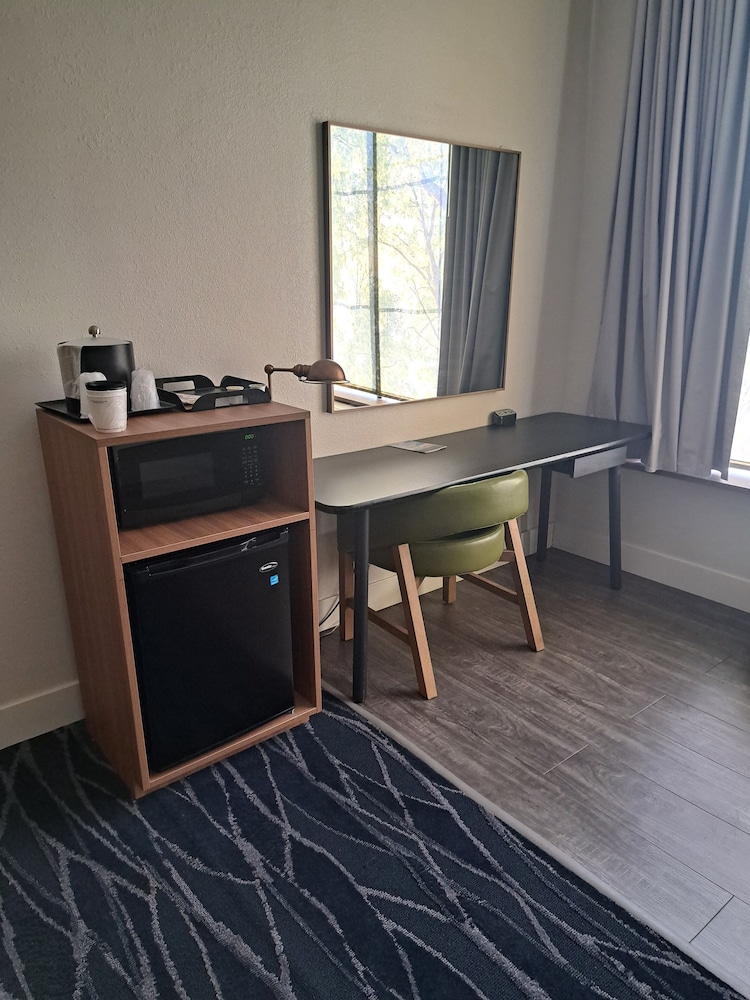 Fairfield Inn & Suites by Marriott Columbia Downtown - photo 6