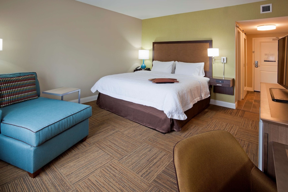 Hampton Inn Minneapolis Bloomington West - photo 12