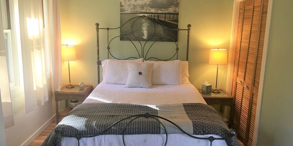 China Creek Cottages - photo 13