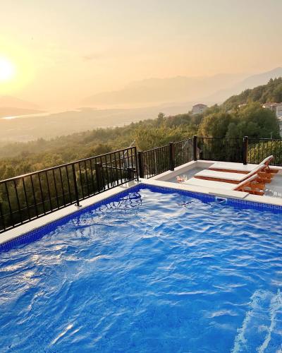 Apartments HAS — 4-Star Luxury Hotel in Kotor, Montenegro